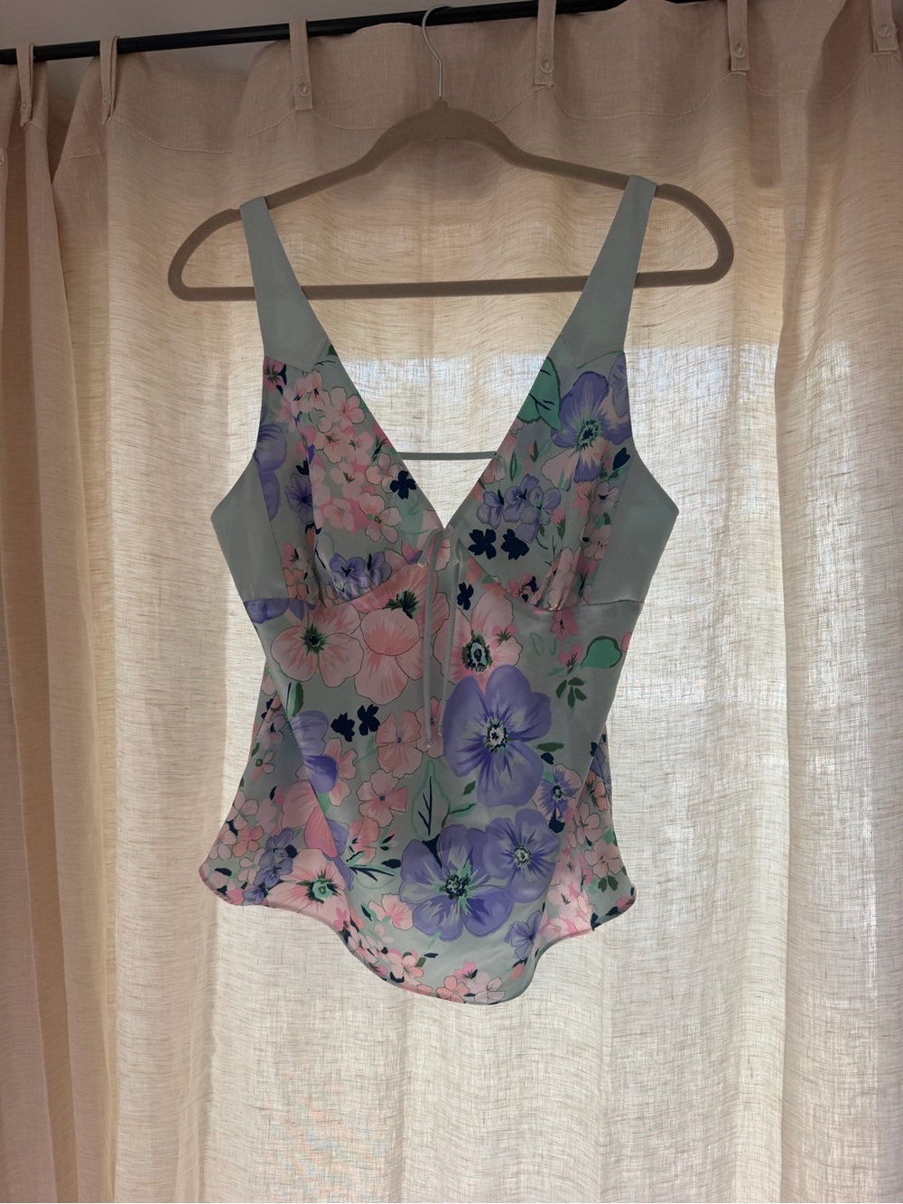 Jones New York Mint Floral V-Neck Camisole with Pink and Purple Flowers